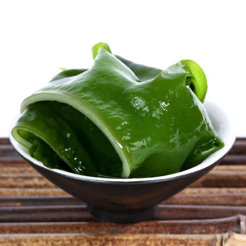 荣成野生海藻 盐渍裙带菜与天然螺旋藻的营养价值与用途