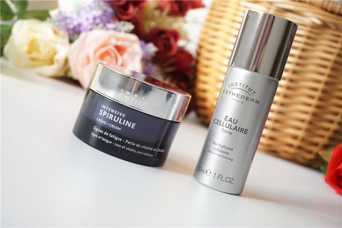 雅诗敦螺旋藻生机面霜 天然螺旋藻，打造持久水润肌肤